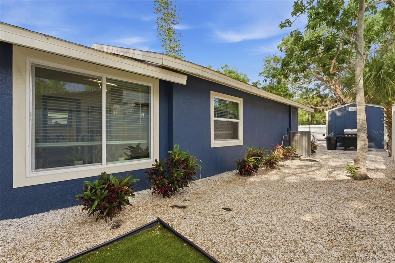 2111 42nd Street S, Saint Petersburg, FL 33711 Photo