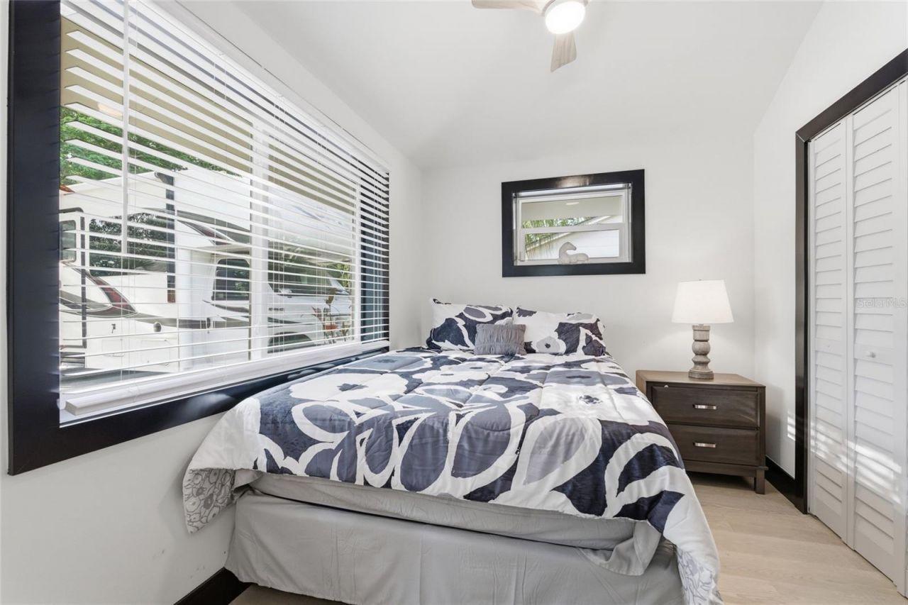 2111 42nd Street S, Saint Petersburg, FL 33711 Photo