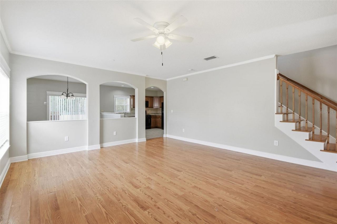 6409 Bridgecrest Drive , Lithia, FL 33547 Photo