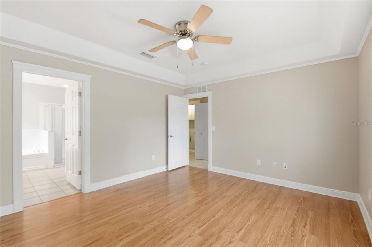 6409 Bridgecrest Drive , Lithia, FL 33547 Photo