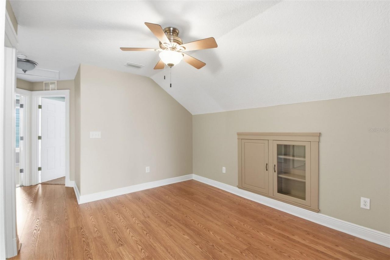 6409 Bridgecrest Drive , Lithia, FL 33547 Photo