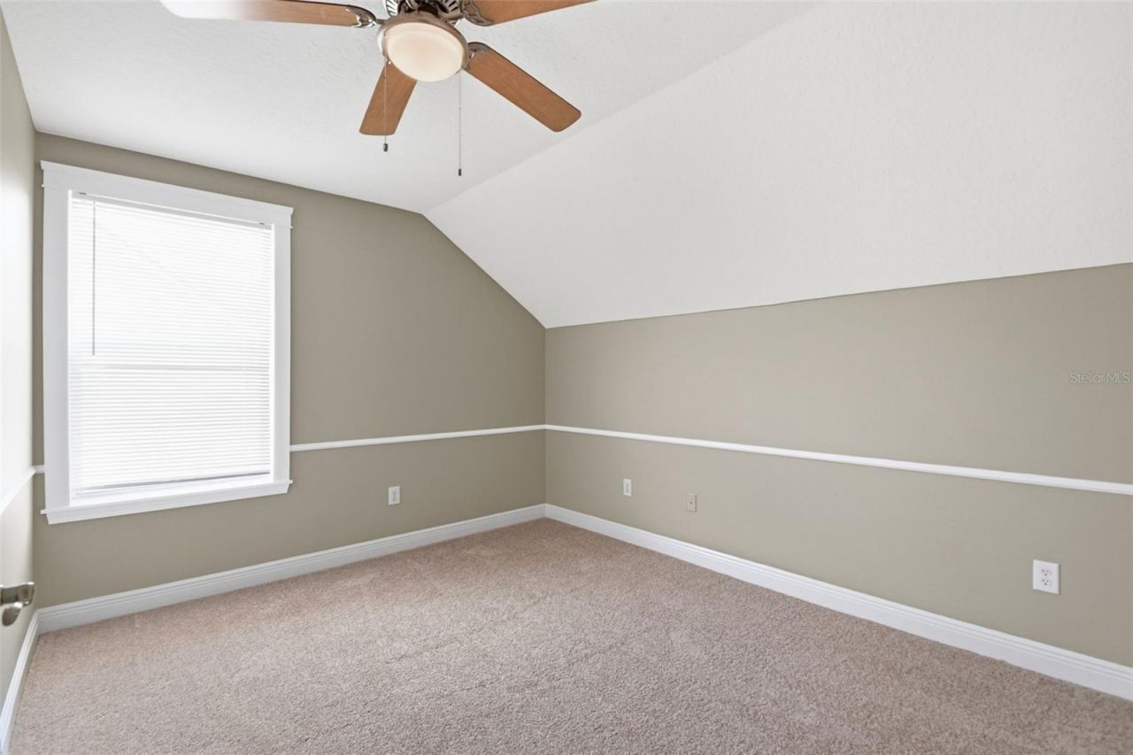 6409 Bridgecrest Drive , Lithia, FL 33547 Photo