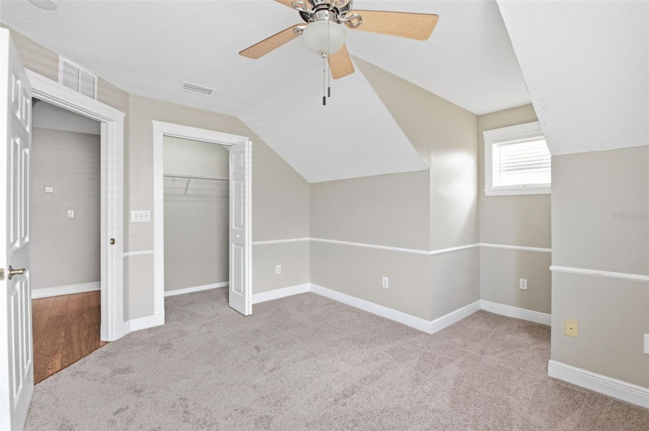 6409 Bridgecrest Drive , Lithia, FL 33547 Photo