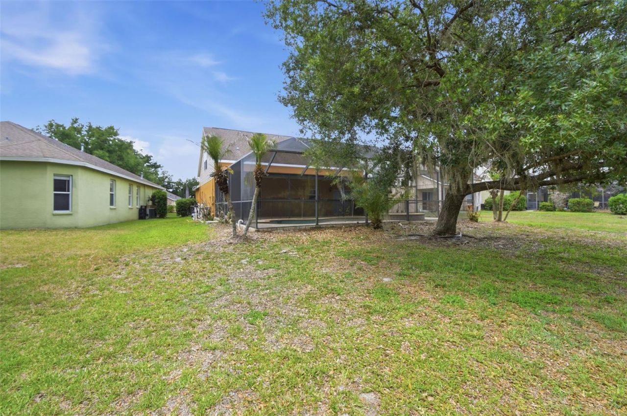 6409 Bridgecrest Drive , Lithia, FL 33547 Photo
