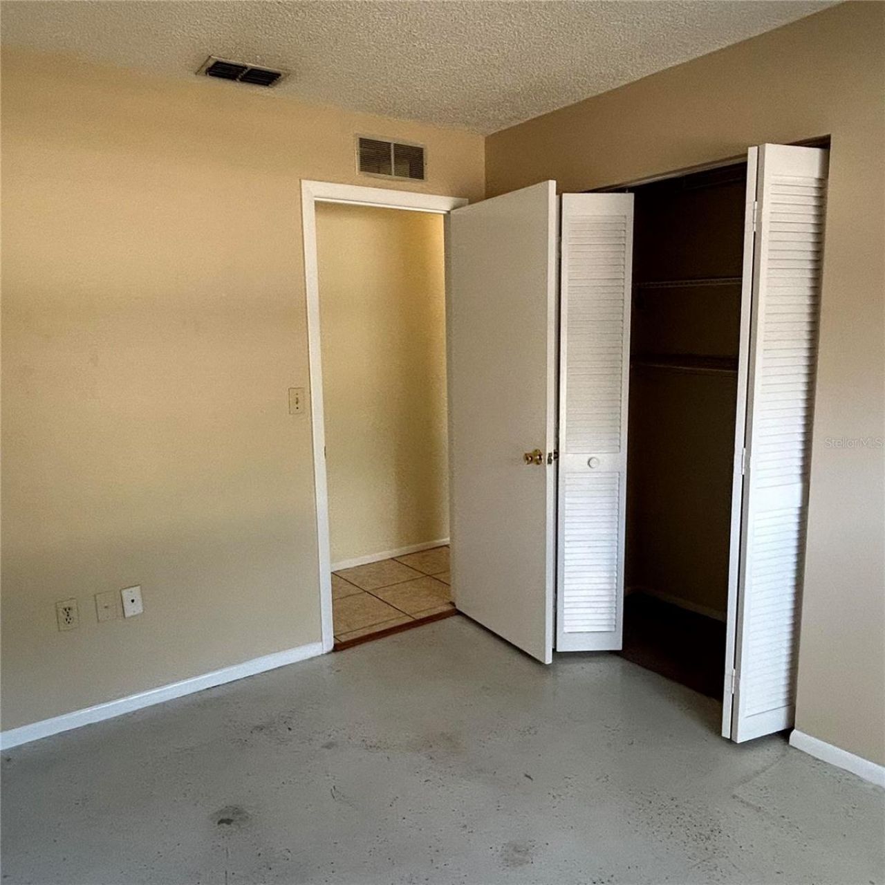 8907 Wayward Circle, Hudson, FL 34667 Photo