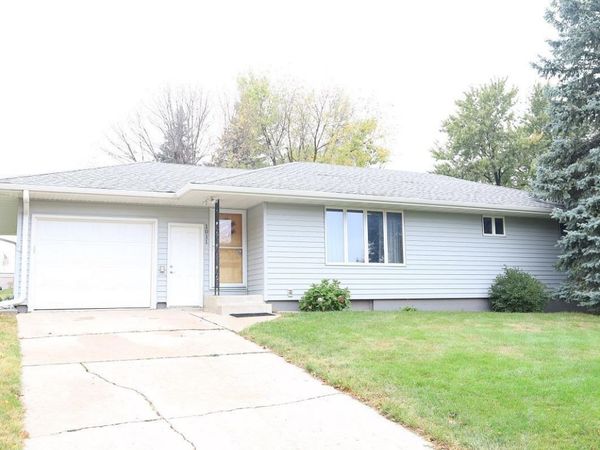 1011 S Marshall, Rock Rapids, IA 51246
