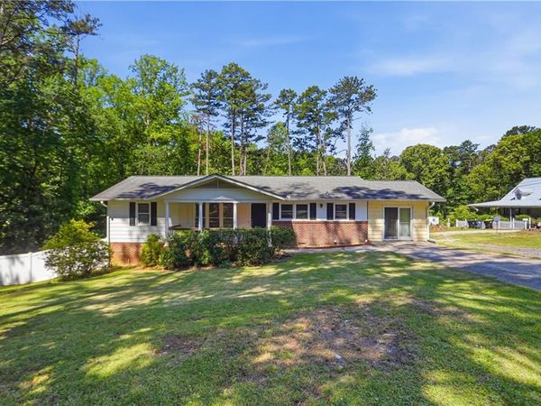 418 Church Street , Bremen, GA 30110