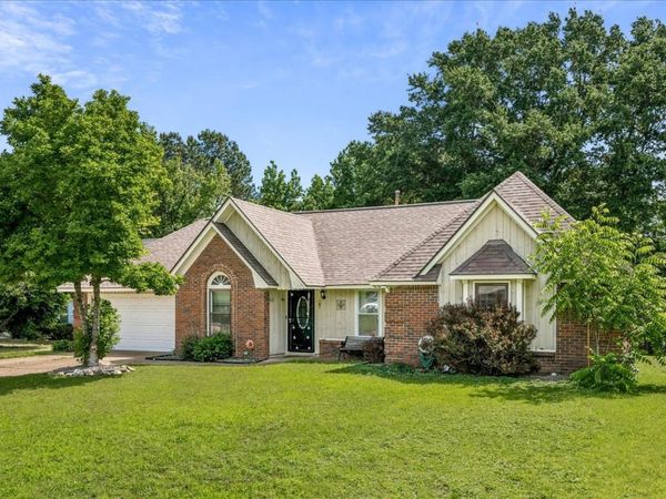 5028 BROOKSBANK CV S, Memphis, TN 38141