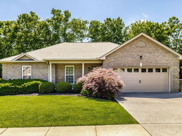 222 Osprey Dr, Gallatin, TN 37066