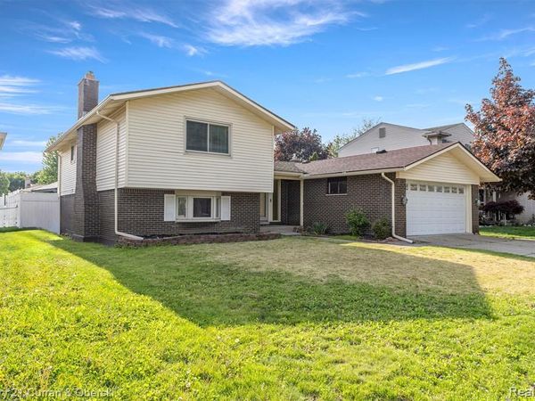 12345 Bedford Drive, Southgate, MI 48195