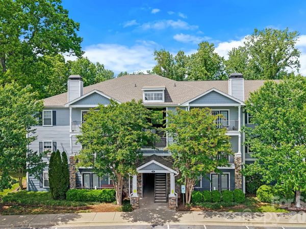 400 Vista Lake Drive , Unit 208, Candler, NC 28715