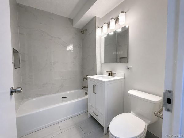 4-74 48th Avenue , Unit 30J, Long Island City, NY 11109
