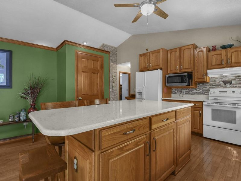 164 Canyon Villa Drive, Hebron, OH 43025 Photo 10