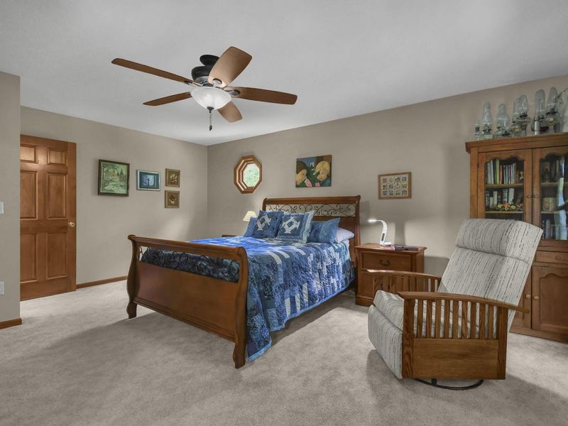 164 Canyon Villa Drive, Hebron, OH 43025 Photo 16