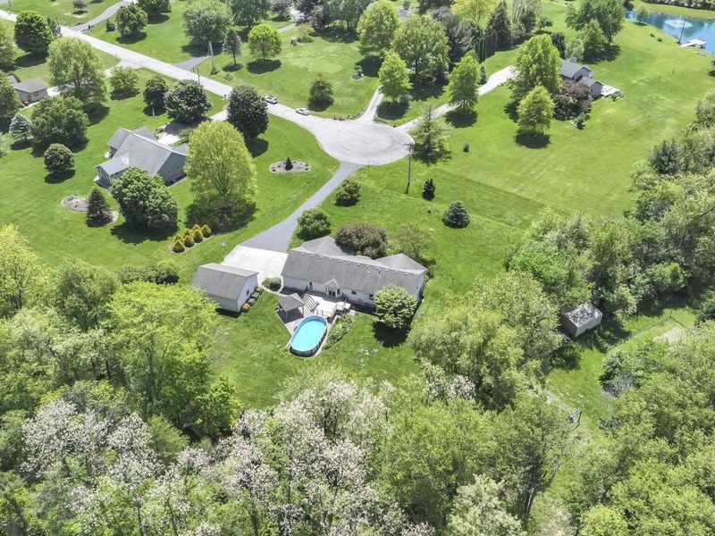 164 Canyon Villa Drive, Hebron, OH 43025 Photo 4