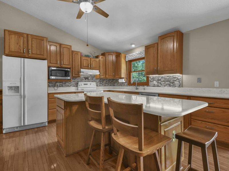 164 Canyon Villa Drive, Hebron, OH 43025 Photo 9