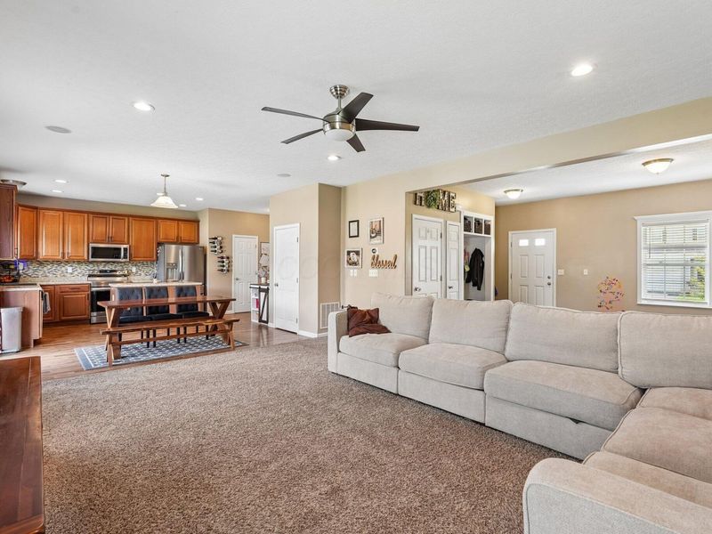 1601 Fox Fire Drive, Marysville, OH 43040 Photo 11