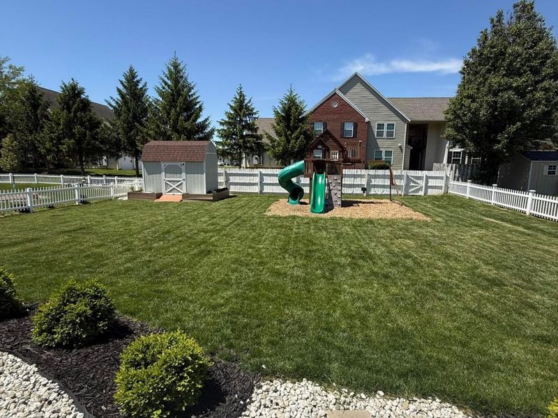 1601 Fox Fire Drive , Marysville, OH 43040 Photo 4
