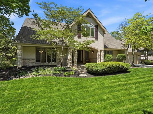4605 Lanercost Way, Columbus, OH 43220