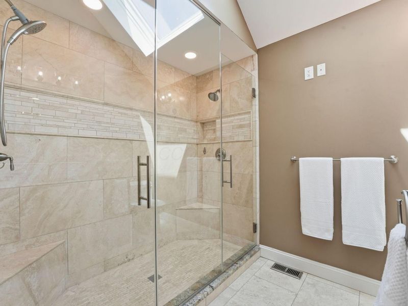4605 Lanercost Way, Columbus, OH 43220 Photo 52
