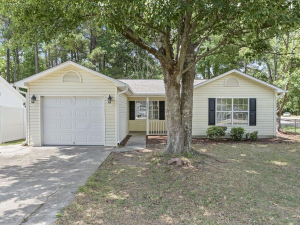 2847 Temperance Dr., Myrtle Beach, SC 29577