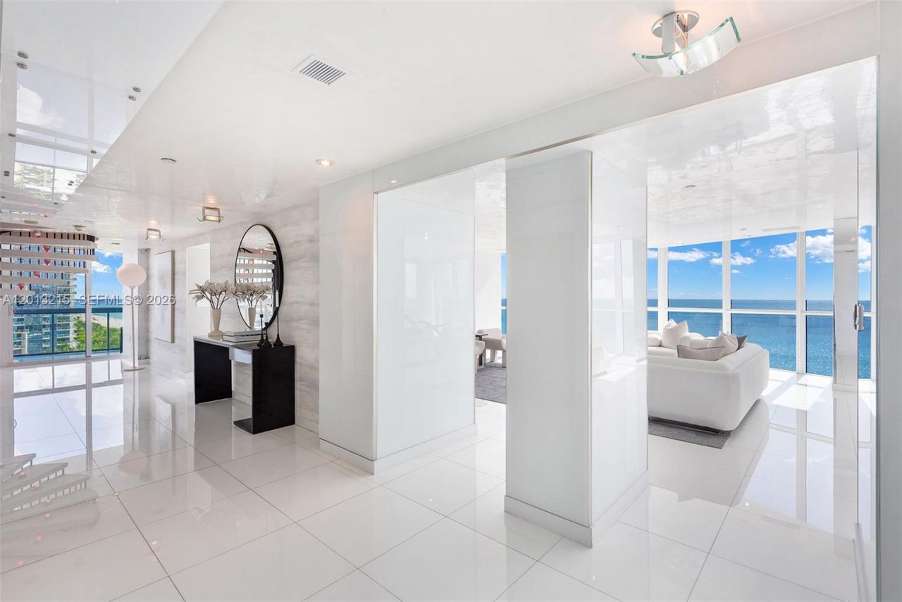 Please Call For Address, Unit 1707, Miami Beach, FL 33139 Photo