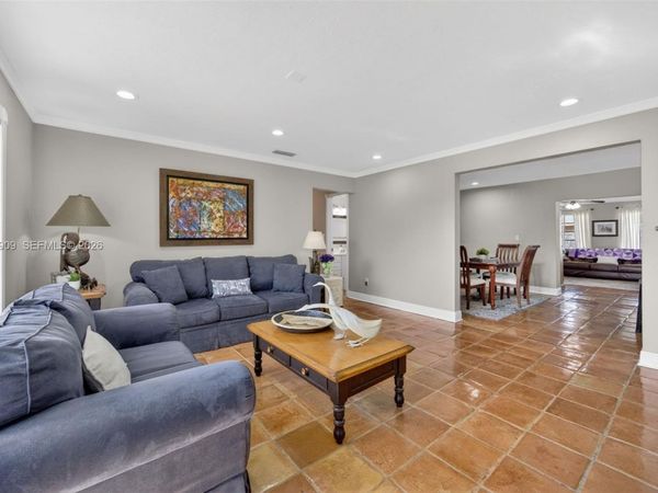 10460 SW 123rd Ct, Miami, FL 33186