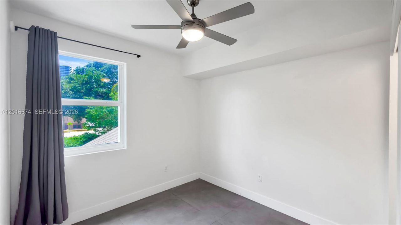 1536 NW 15th Ave, Unit 206, Miami, FL 33125 Photo