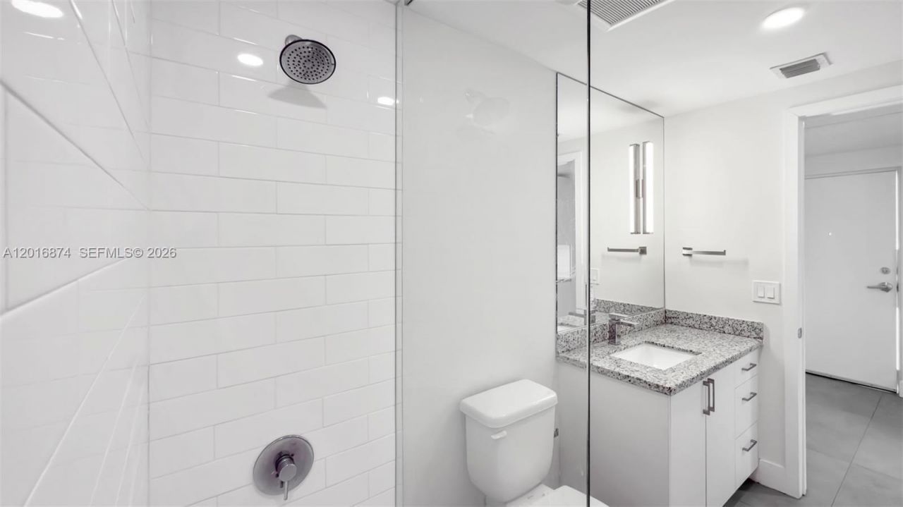 1536 NW 15th Ave, Unit 206, Miami, FL 33125 Photo