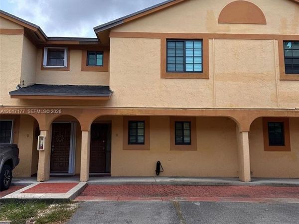 1595 SW 122nd Ave , Unit 4-5, Miami, FL 33184