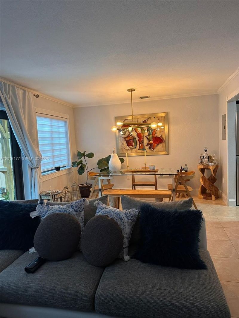 1595 SW 122nd Ave , Unit 4-5, Miami, FL 33184 Photo
