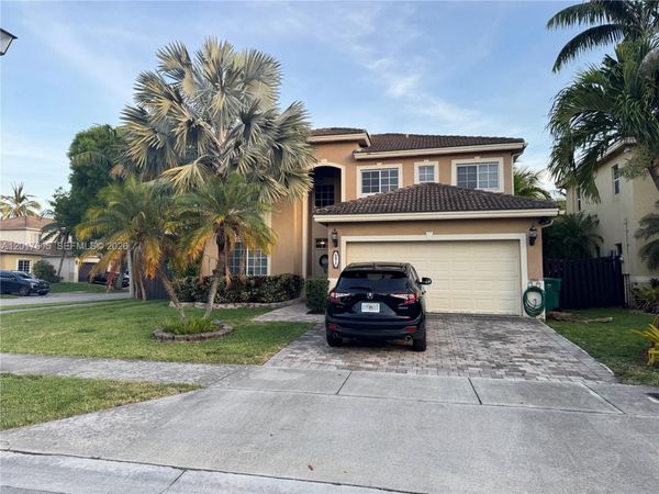 8872 SW 208th Ter , Cutler Bay, FL 33189