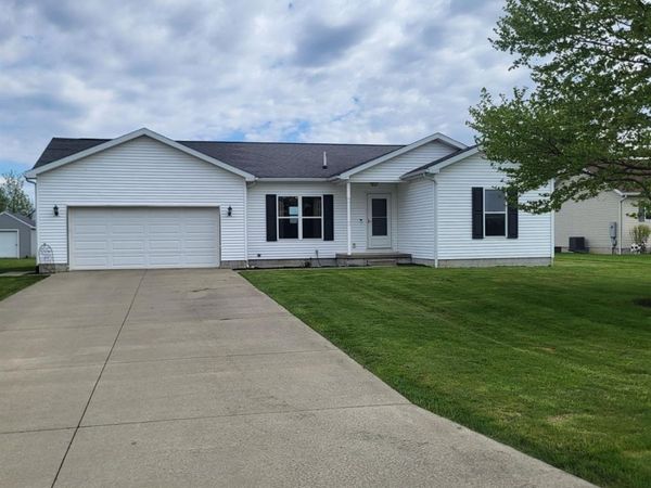 1808 Mario Place, Fremont, OH 43420