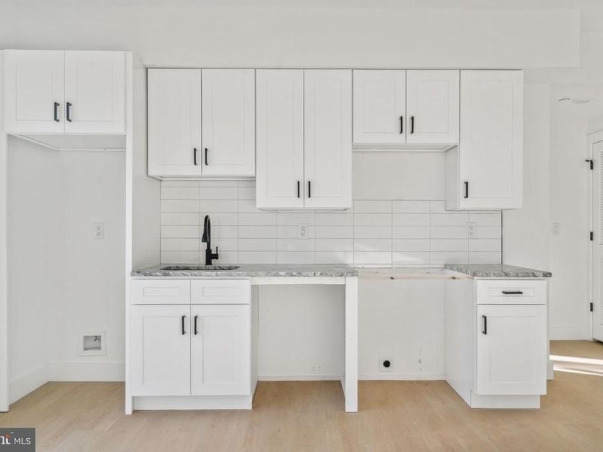 2400 W Montgomery Avenue , Unit 6, Philadelphia, PA 19121 Main Photo
