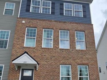 109 SMITHWORKS BOULEVARD , PHOENIXVILLE, PA 19460