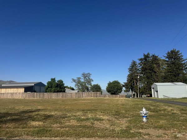 NKA Valleyview Dr., Clarkston, WA 99403