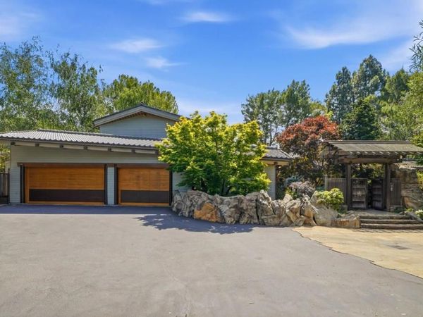 12728 La Cresta Drive, Los Altos Hills, CA 94022