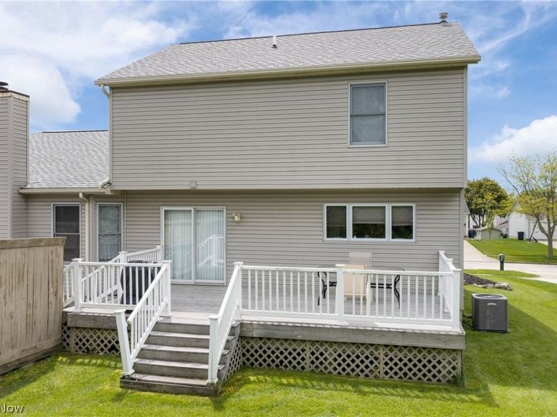 668 Oakcrest Drive, Wadsworth, OH 44281 Photo 27