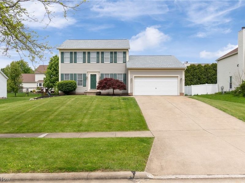 668 Oakcrest Drive, Wadsworth, OH 44281 Photo 3