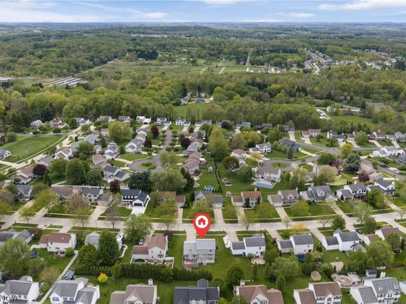 668 Oakcrest Drive, Wadsworth, OH 44281 Photo 30