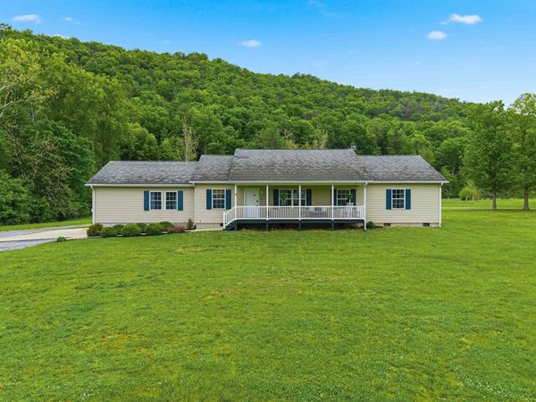 2645 DRY RUN RD, LURAY, VA 22835