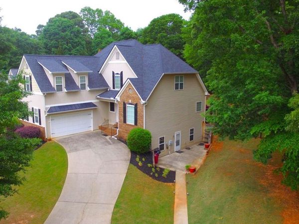 194 Palmer Court, Jefferson, GA 30549