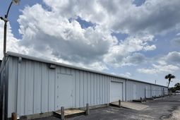 807 Seaboard St.  photo 4