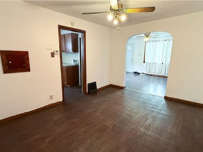 987 Boone Street, Akron, OH 44306 Photo 10