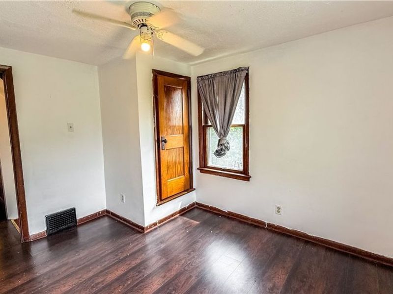 987 Boone Street, Akron, OH 44306 Photo 19