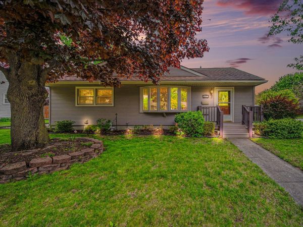 457 Everett Street, Milan, MI 48160