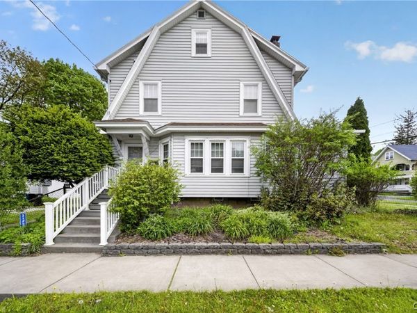 521 Kensington Road, Syracuse, NY 13210