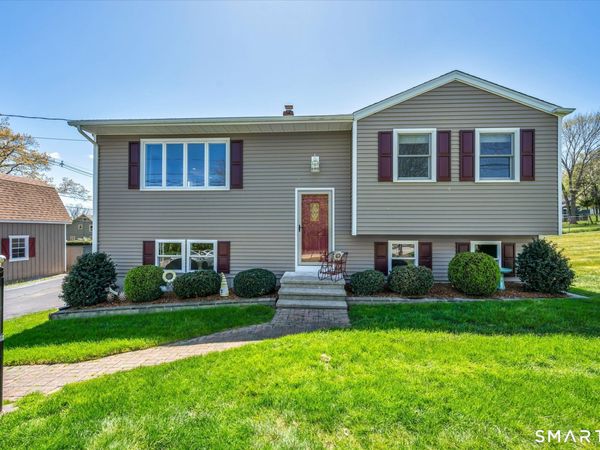 149 Cook Hill, Wallingford, CT 06492