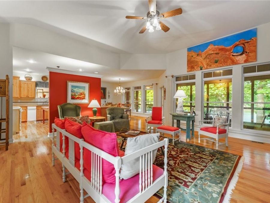 Property Image 6