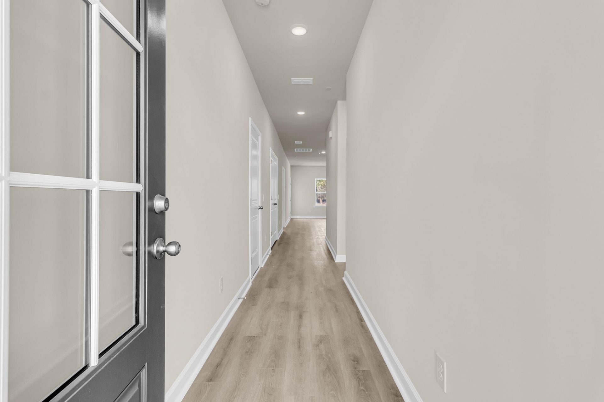5077 Blackberry Lane Photo 13